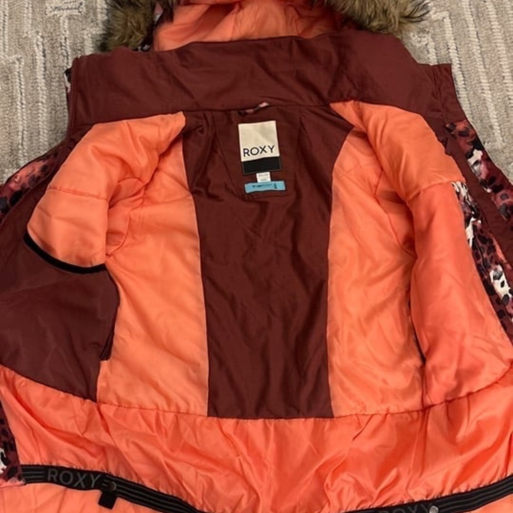 Roxy Women’s Ski Jacket, Size Medium - image 3